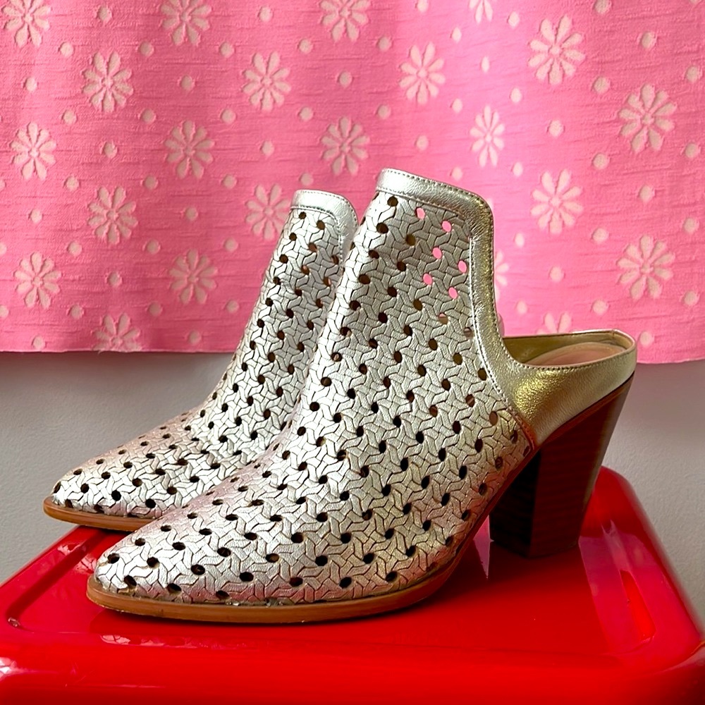 The Fix Women's Jaeda Open Weave Mule Shoetie Ankle Bootie 9.5 silver western